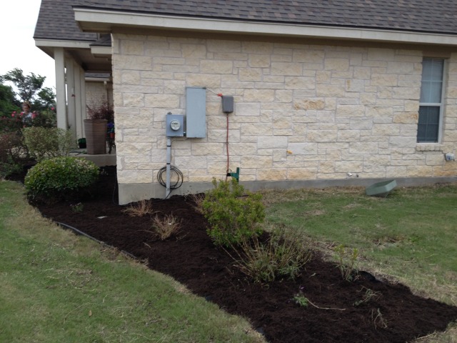 2013/03(March)/Yard-Work/640x480_2013-03-29-Yard-Work-18-After.JPG