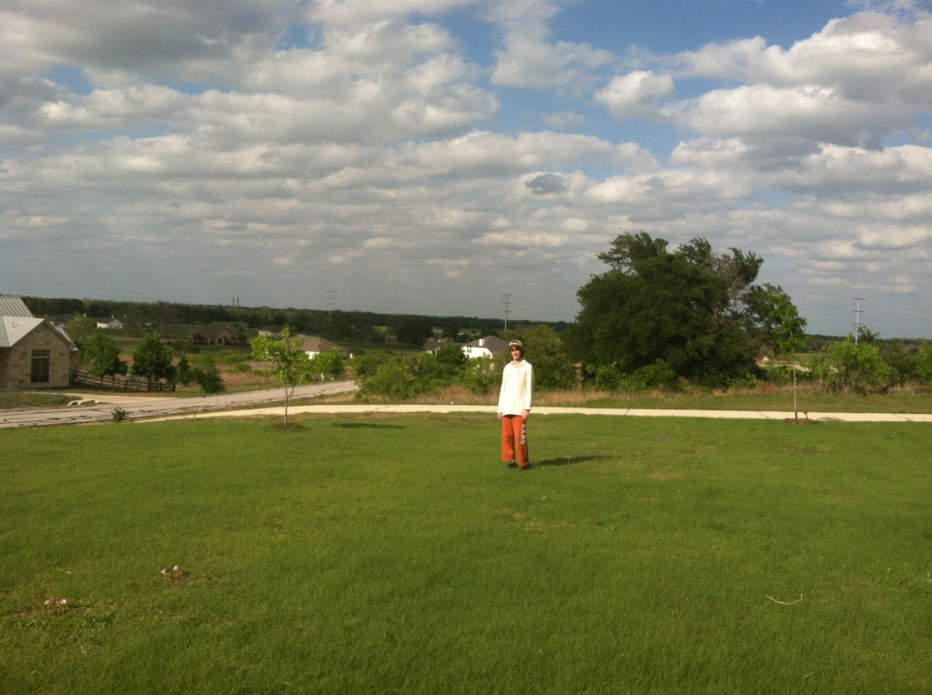 2013-04-21-Chance-front-yard.JPG