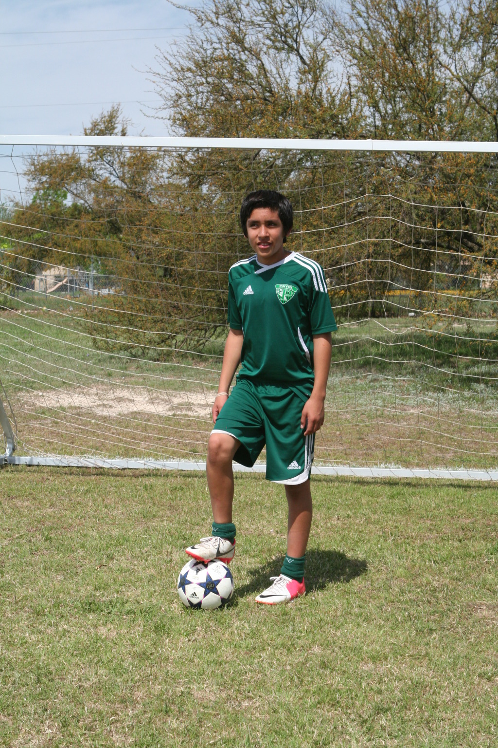 2013/04(April)/Soccer-Final-Crew-game/1024x768_2013-04-13-Soccer-Final-Crew-45-Juan.JPG