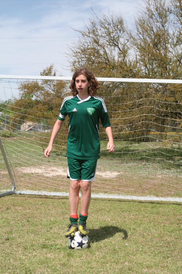 2013/04(April)/Soccer-Final-Crew-game/640x480_2013-04-13-Soccer-Final-Crew-49-Matthew.JPG
