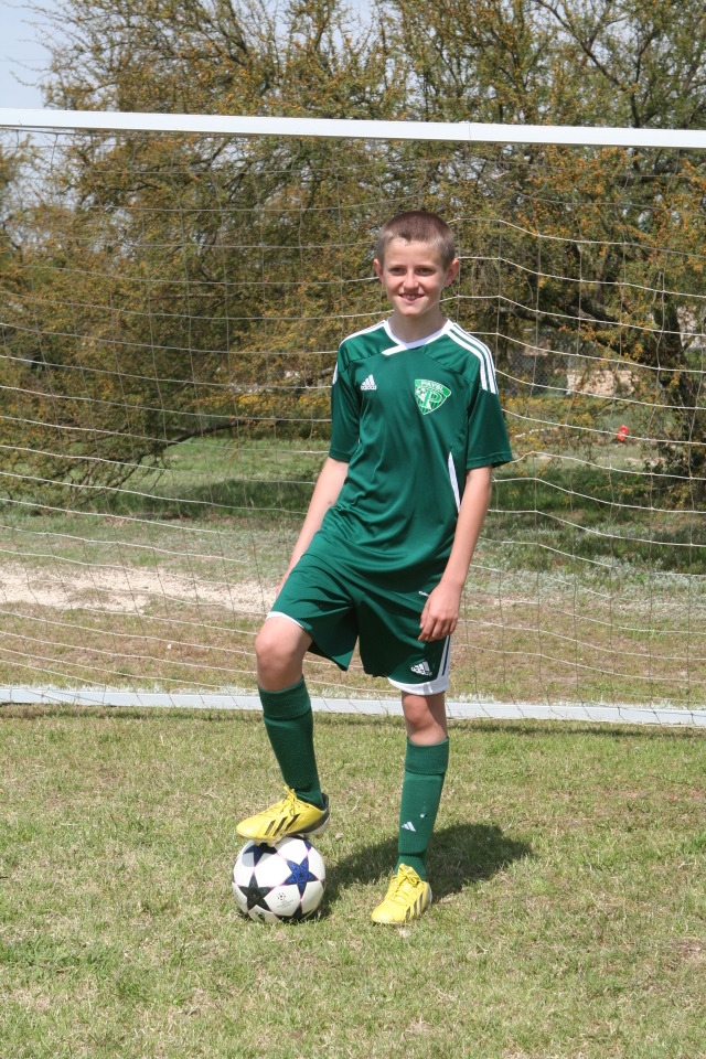 2013/04(April)/Soccer-Final-Crew-game/Other-Players/640x480_2013-04-13-Soccer-Final-Crew-18.JPG