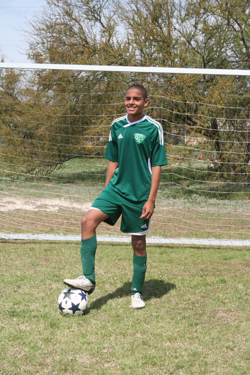2013/04(April)/Soccer-Final-Crew-game/Other-Players/800x600_2013-04-13-Soccer-Final-Crew-32.JPG