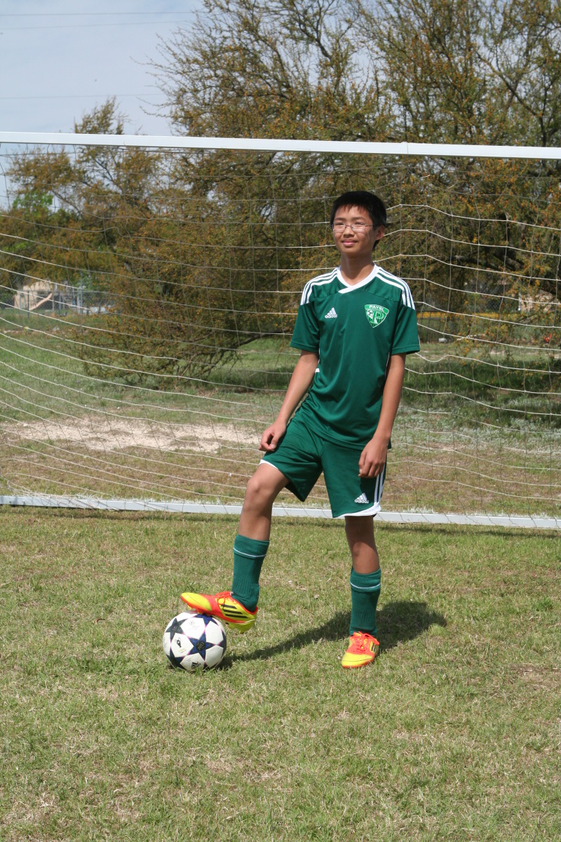 2013/04(April)/Soccer-Final-Crew-game/Other-Players/800x600_2013-04-13-Soccer-Final-Crew-43.JPG