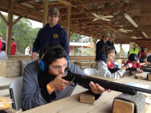 2013-04-06-Troop214-Shoot-o-ree-09-Anthony-Cameron.JPG