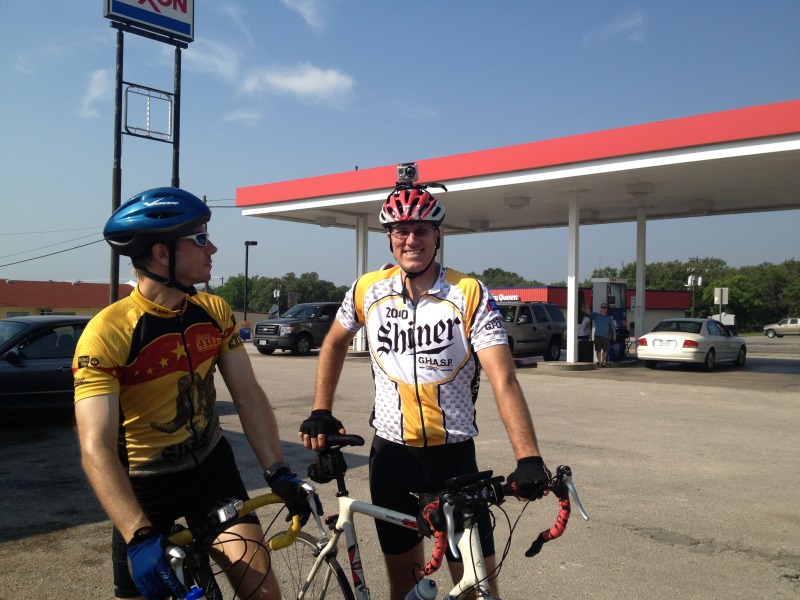 2013/05(May)/Biking-to-Fredericksburg/800x600_2013-05-18-Austin-to-Fredricksburgh-bike-ride-25-Ben-Travis.JPG