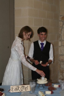 2013-05-12-Courtney-Stephen-wedding-reception-08.JPG