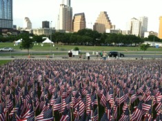 2013-05-27-EFH-Memorial-Day-2-flags.JPG
