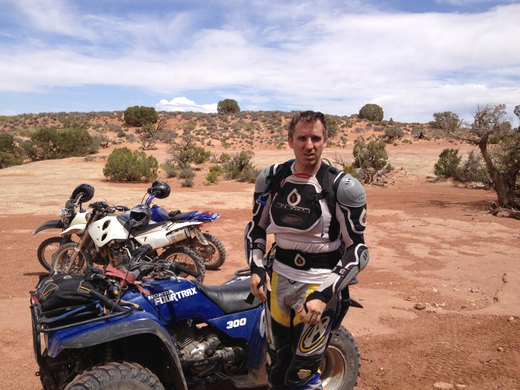 2013/05(May)/Moab/1024x768_2013-05-04-Moab-15-Josh.JPG