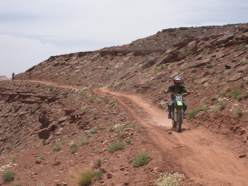 2013/05(May)/Moab/1024x768_2013-05-05-Moab-12-Rover.JPG