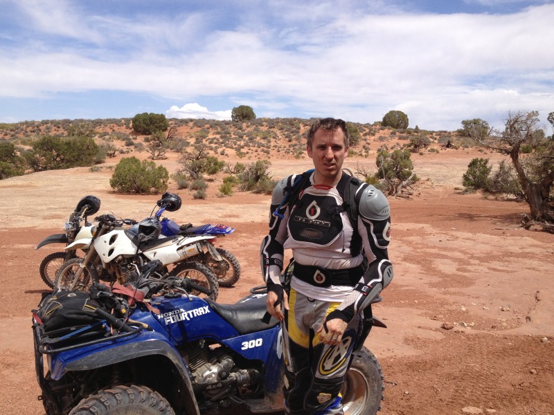 2013/05(May)/Moab/800x600_2013-05-04-Moab-15-Josh.JPG