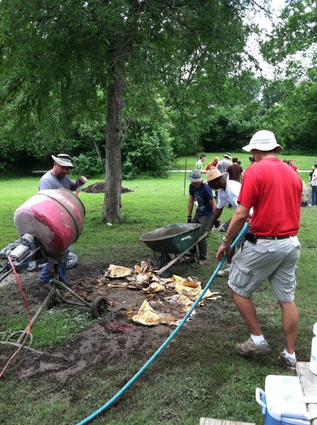 2013/05(May)/Troop214-Kylan-Eagle-Project/640x480_2013-05-27-Troop214-Kylan-Eagle-Project-04-Travis-Scot.JPG
