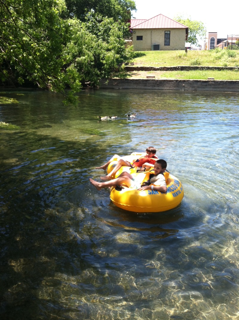 2013/05(May)/Troop214-San-Marcos-Environmental-Science-Float-Trip/800x600_2013-05-04-Troop214-San-Marcos-Environmental-Science-21-float-trip-Case-Dax.JPG