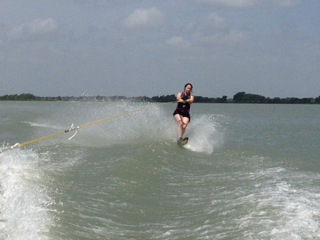 2013/06(June)/Boating-with-Busbys/640x480_2013-06-23-Boatin-with-Busbys-10-Suzi.JPG
