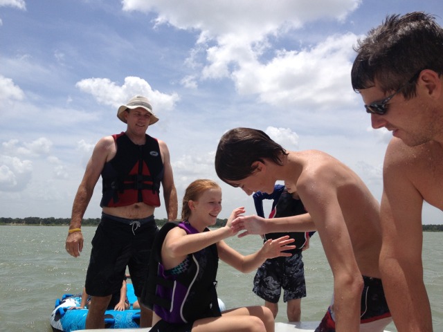2013/06(June)/Boating-with-Busbys/640x480_2013-06-23-Boatin-with-Busbys-19-Travis-Julia-Chance-Bill.JPG