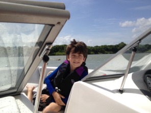 2013-06-23-Boatin-with-Busbys-03-Dax.JPG