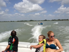 2013-06-23-Boatin-with-Busbys-06-Julia-Dax-Beth-Livia.JPG