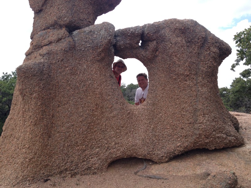 2013/06(June)/Camping-Enchanted-Rock/800x600_2013-06-15-Enchanted-Rock-Adults-13-Travis-ChrisA.JPG
