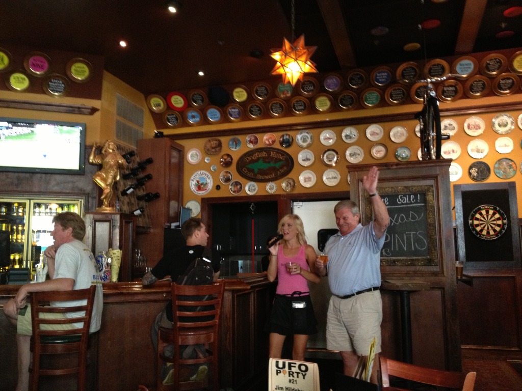 2013/06(June)/Jim-Saucer-Plate-Party/2013-06-16-Jim-Flying-Saucer-Plate-Party-1.JPG