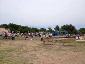 2013-06-07-NYOS-playground-build-4.JPG