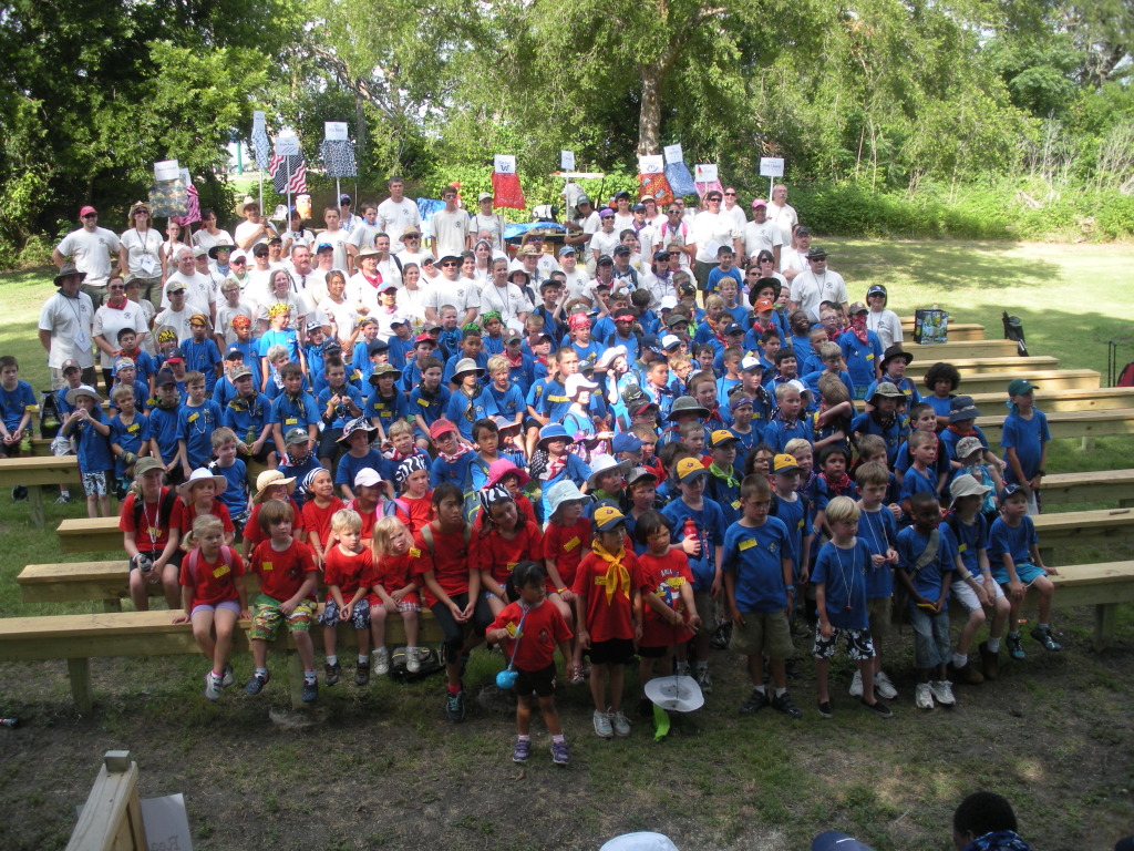 2013/06(June)/Twilight-Camp/1024x768_2013-06-19-Twilight-Camp-28.JPG