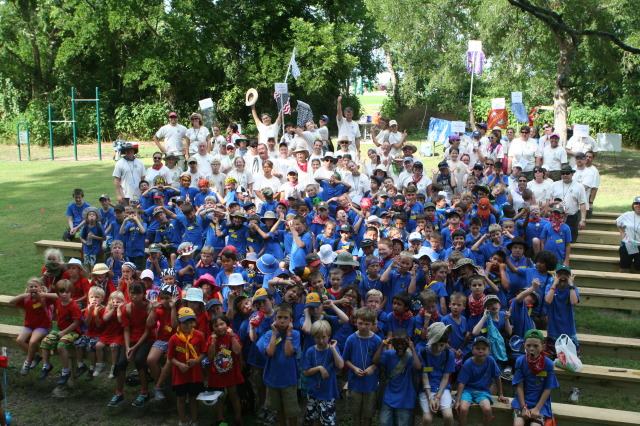 2013/06(June)/Twilight-Camp/640x480_2013-06-19-Twilight-Camp-14.JPG