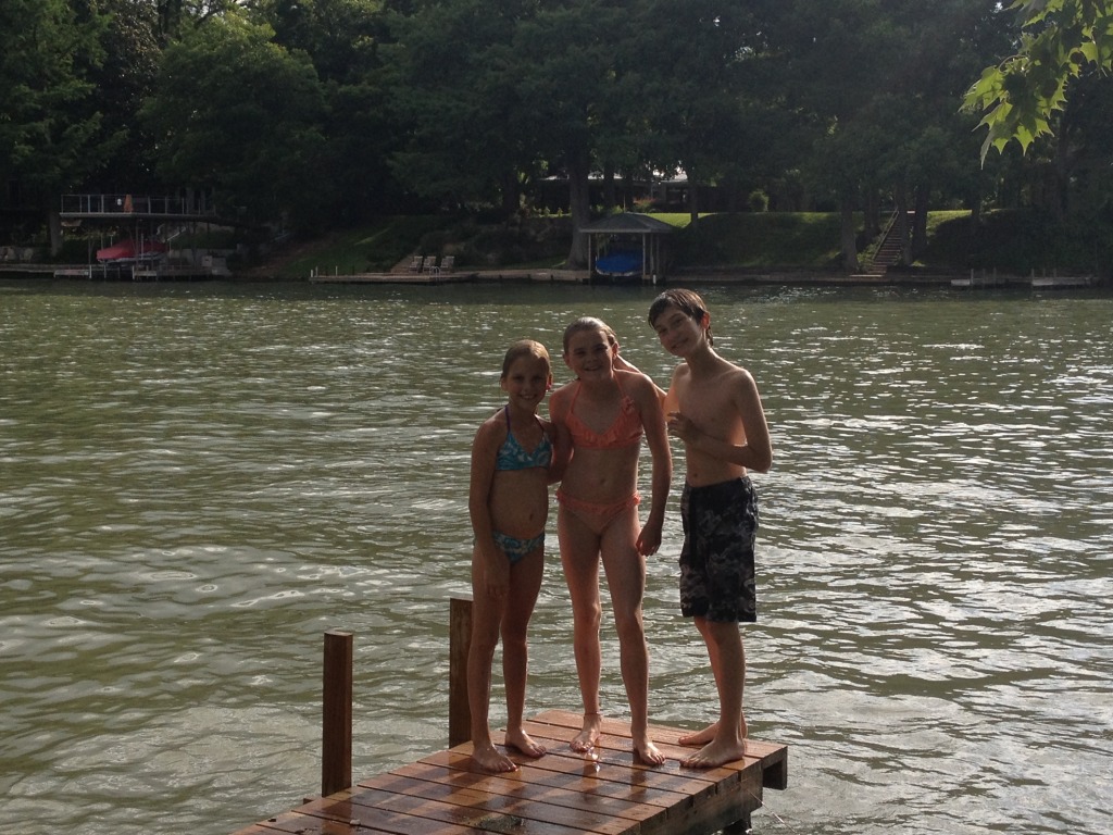 2013/06(June)/Vale-and-Kyla-visit/1024x768_2013-06-08-Vale-Kyla-Visit-11-Uncle-Dickie-Dax.JPG