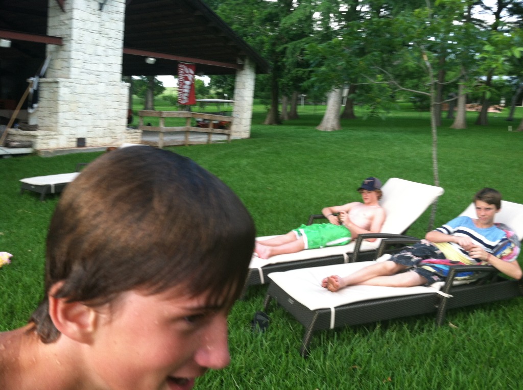 2013/06(June)/Vale-and-Kyla-visit/1024x768_2013-06-08-Vale-Kyla-Visit-3-Uncle-Dickie-Chance.JPG