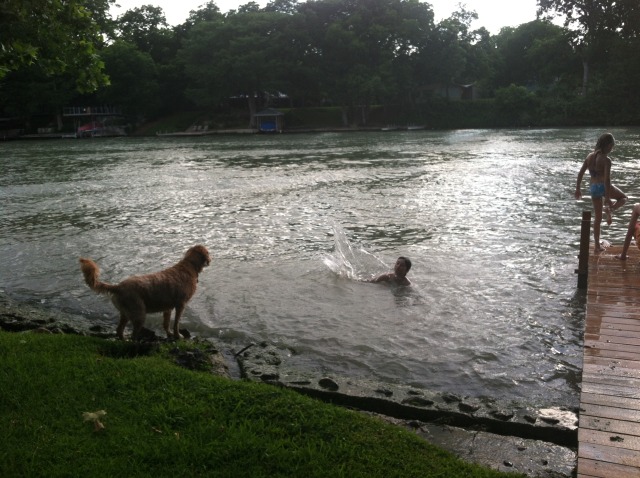 2013/06(June)/Vale-and-Kyla-visit/640x480_2013-06-08-Vale-Kyla-Visit-1-Uncle-Dickie-Dax.JPG