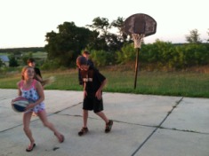 2013-06-03-Vale-Kyla-Visit-6-Dax-Chance-basketball.JPG