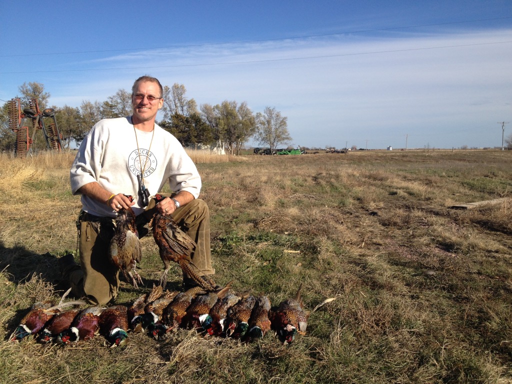 2013-11-08-SD-Pheasant-Hunting-30-Travis.JPG