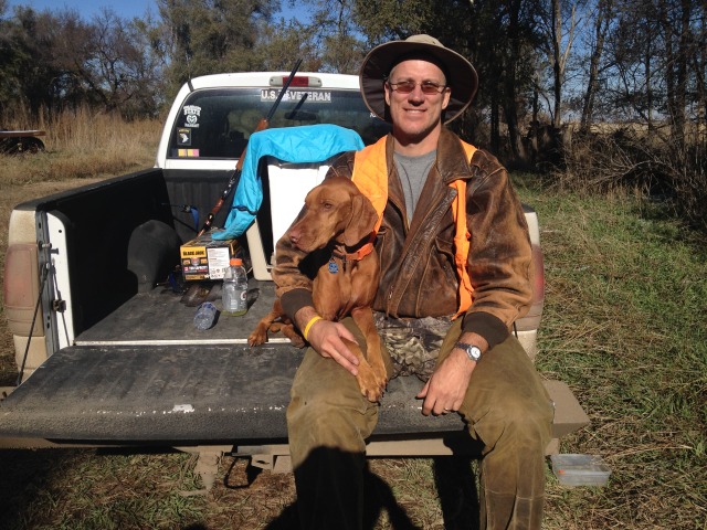 2013/11(November)/SD-Hunting/640x480_2013-11-07-SD-Pheasant-Hunting-05-Bevo-Travis.JPG