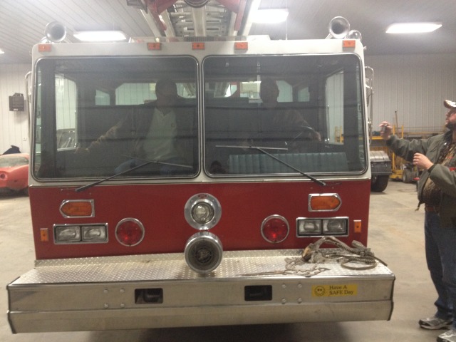 2013/11(November)/SD-Hunting/640x480_2013-11-08-SD-Pheasant-Hunting-56-firetruck-Travis-Mike-John.JPG