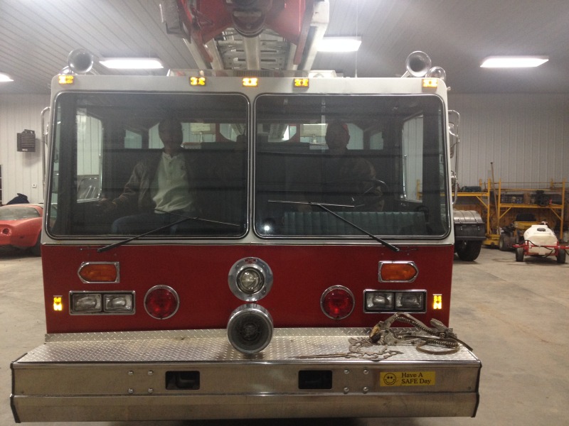 2013-11-08-SD-Pheasant-Hunting-55-firetruck-Travis-Mike.JPG