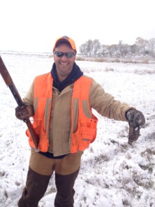 2013-11-06-SD-Pheasant-Hunting-17-Daryl-roadkill.JPG