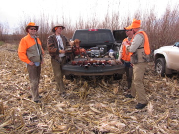 2013-11-08-SD-Pheasant-Hunting-24-Mike-Travis-Daryl-John-Bevo.JPG