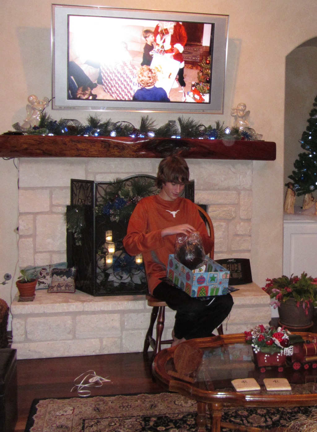 2013/12(December)/Christmas-Eve-Eve/1024x768_2013-12-23-Christmas-Eve-Eve-08-Chance.JPG