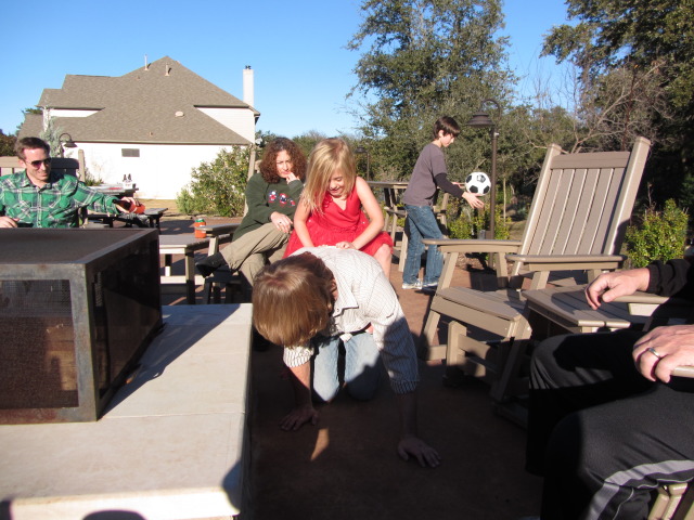 2013-12-23-Christmas-Eve-Eve-03-Sydney-Josh-Suzi-Justin-Dax.JPG