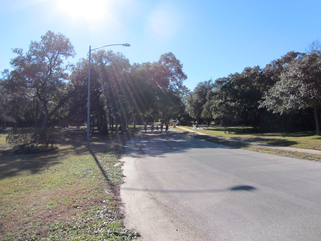 2013-12-23-Christmas-Eve-Eve-027-race-Chance-Justin-Sydney-Vale-Travis.JPG