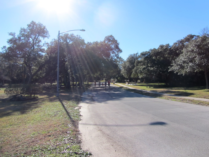 2013-12-23-Christmas-Eve-Eve-028-race-Chance-Justin-Sydney-Vale-Travis.JPG