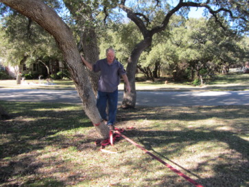 2013-12-23-Christmas-Eve-Eve-01-GregRossi-Slackline.JPG