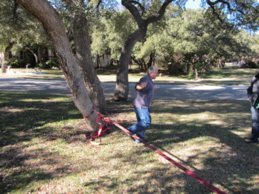 2013-12-23-Christmas-Eve-Eve-02-GregRossi-Slackline.JPG