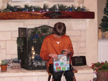 2013-12-23-Christmas-Eve-Eve-09-Chance.JPG