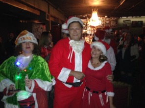 2013-12-05-Santa-Rampage-15-Suzi-Russ-Josie.JPG