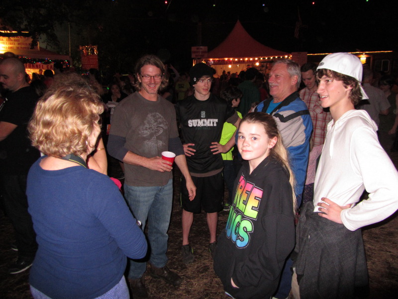 2013-12-20-Trail-of-Lights-05-Janeen-Justin-Vale-Kyla-Jim-Chance-Josh.JPG