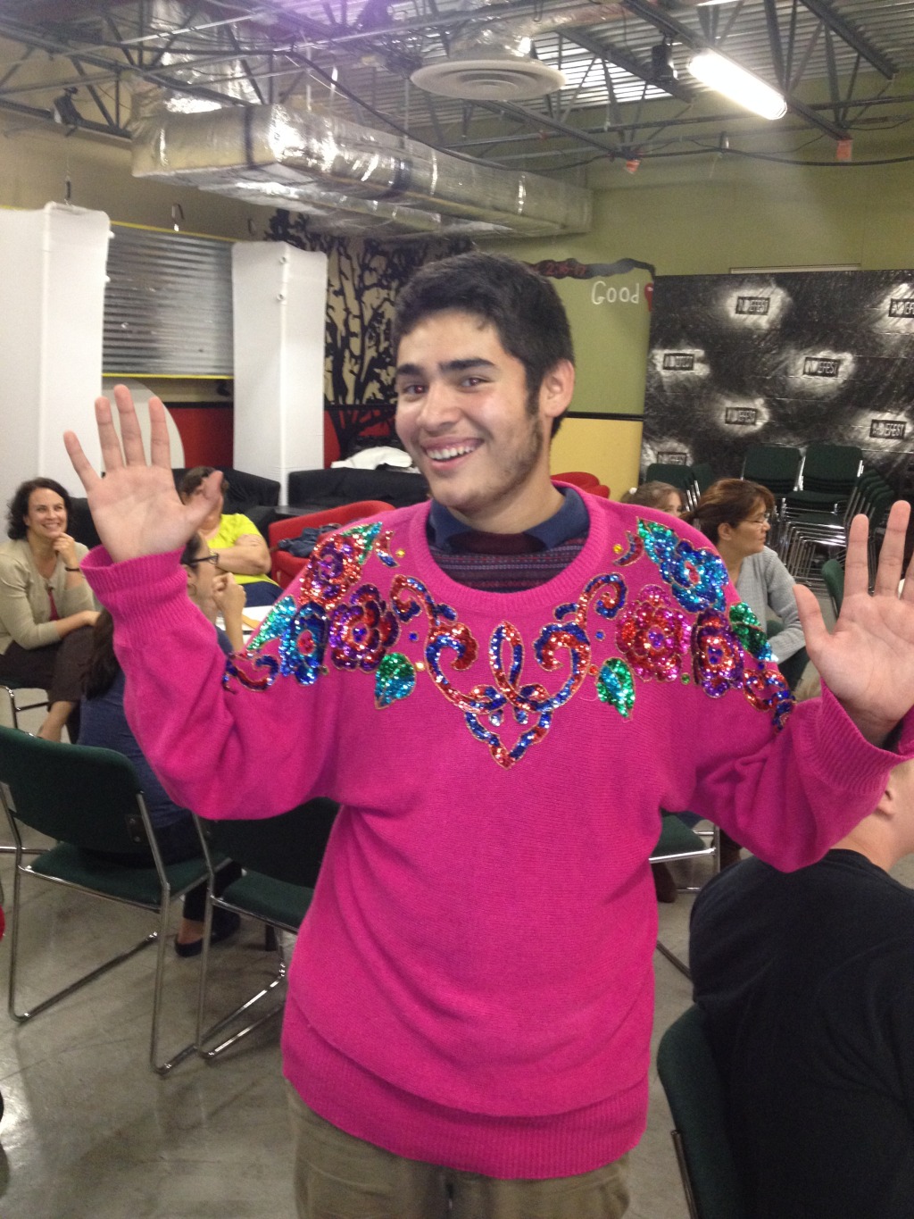 2013/12(December)/Troop214-Ugly-sweater/1024x768_2013-12-02-Troop214-Ugly-Sweater-2-Nathan.JPG