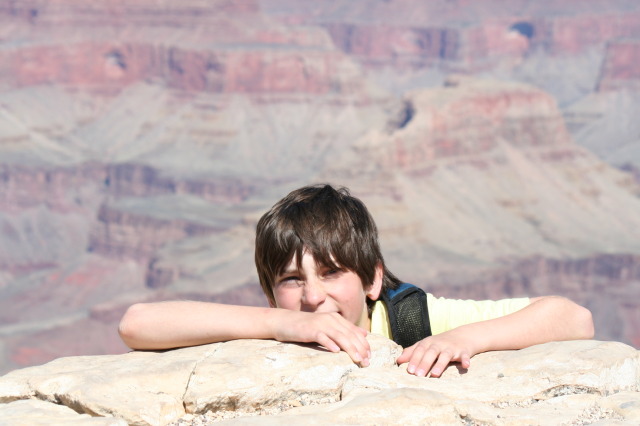 2013/BEST-OF/640x480_2013-03-13-Grand-Canyon-10-Dax-falling-GOOD.JPG