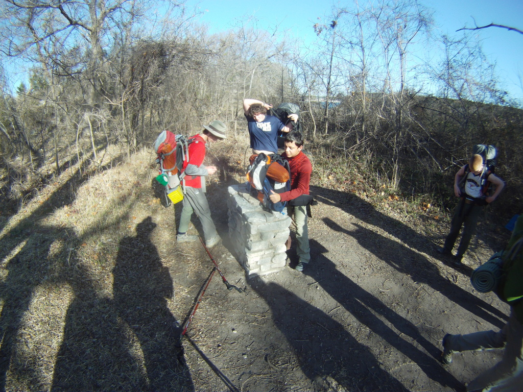 2014/01(January)/Troop214-Lake-Georgetown/1024x768_2014-01-18-Lake-Georgetown-11-Chance-Carson-Will.JPG