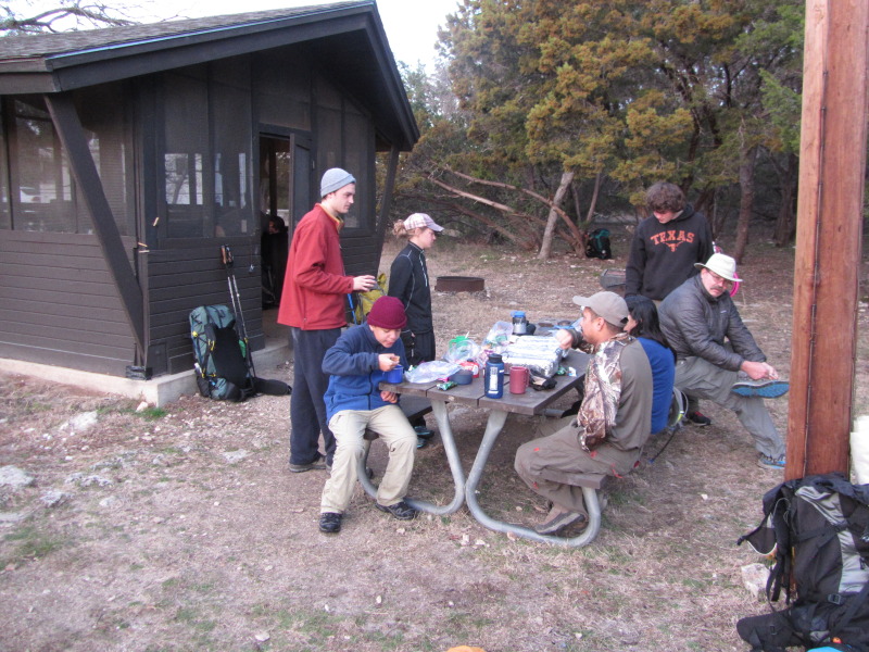 2014/01(January)/Troop214-Lake-Georgetown/800x600_2014-01-20-Lake-Georgetown-01-Will-Grace-Carson-Ron.JPG