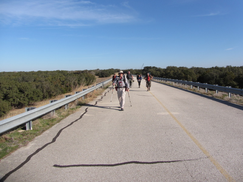 2014/01(January)/Troop214-Lake-Georgetown/800x600_2014-01-20-Lake-Georgetown-08-Carl-Ron-Will.JPG