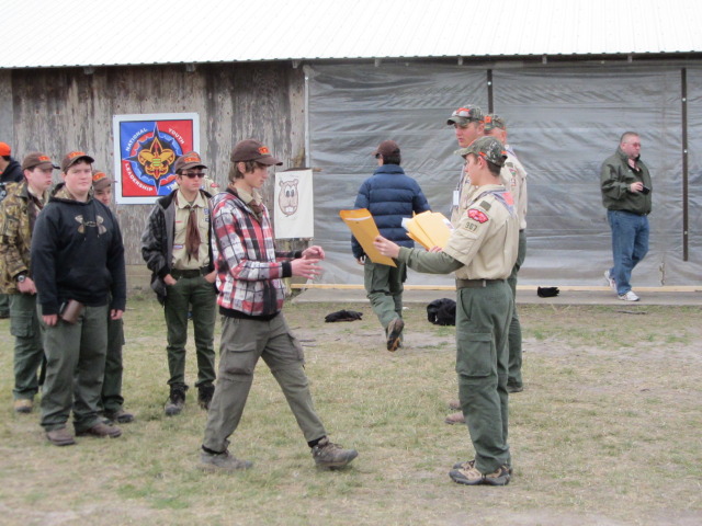 2014/01(January)/Troop214-NYLT/640x480_2014-01-01-Troop214-NYLT-15-Chance.JPG